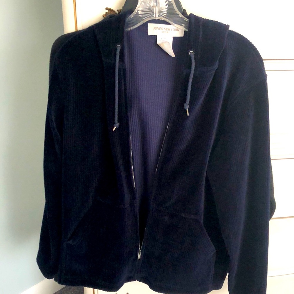 Jones of New York Sport Navy velvet type hooded zipper jacket size Med.
